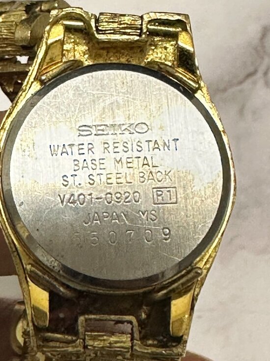 Vintage Seiko Watch Women Gold Tone Black Dial V401-0920 New Battery 7\